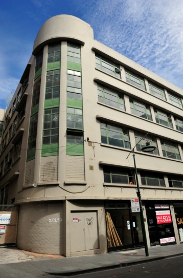 MELTours. Victoria Car Park (1938), Melbourne. Photo &copy; 2012 Adrian Lagniton